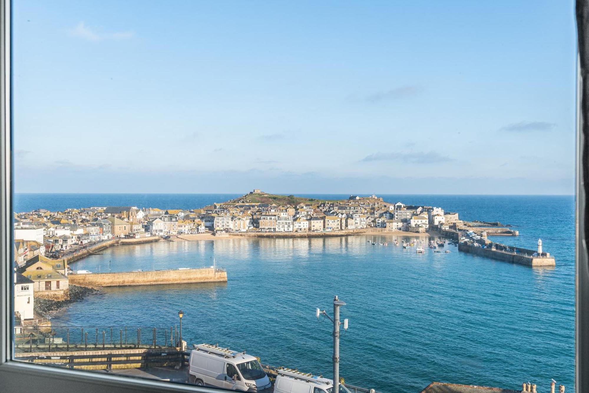 Golden Hind Bed & Breakfast St Ives  Bagian luar foto
