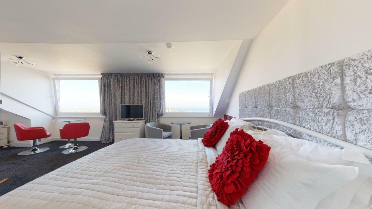 Golden Hind Bed & Breakfast St Ives  Bagian luar foto